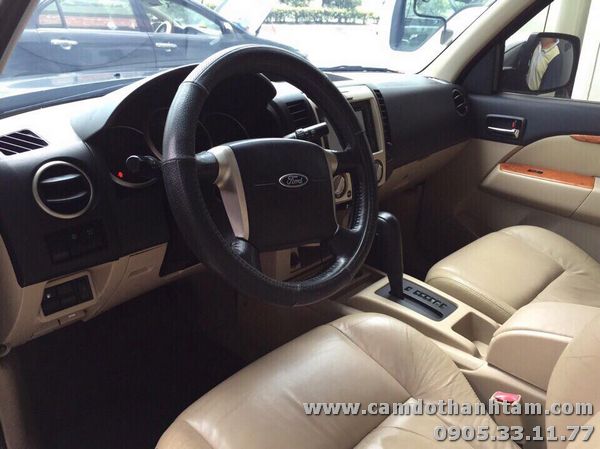 ban xe ford everest cu