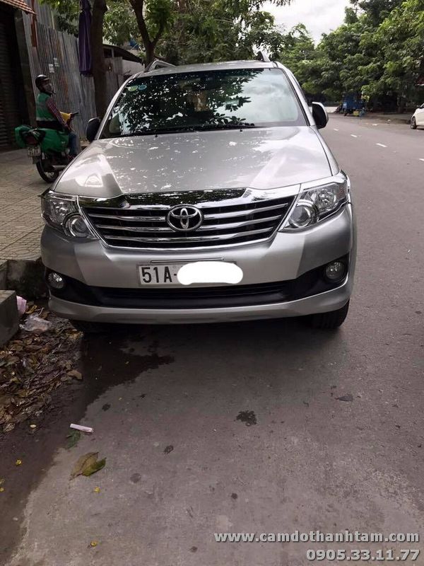 cam ban xe o to fortuner