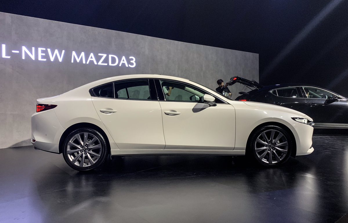Mazda3 thế hệ mới ra mắt, tháng 10 về Việt Nam